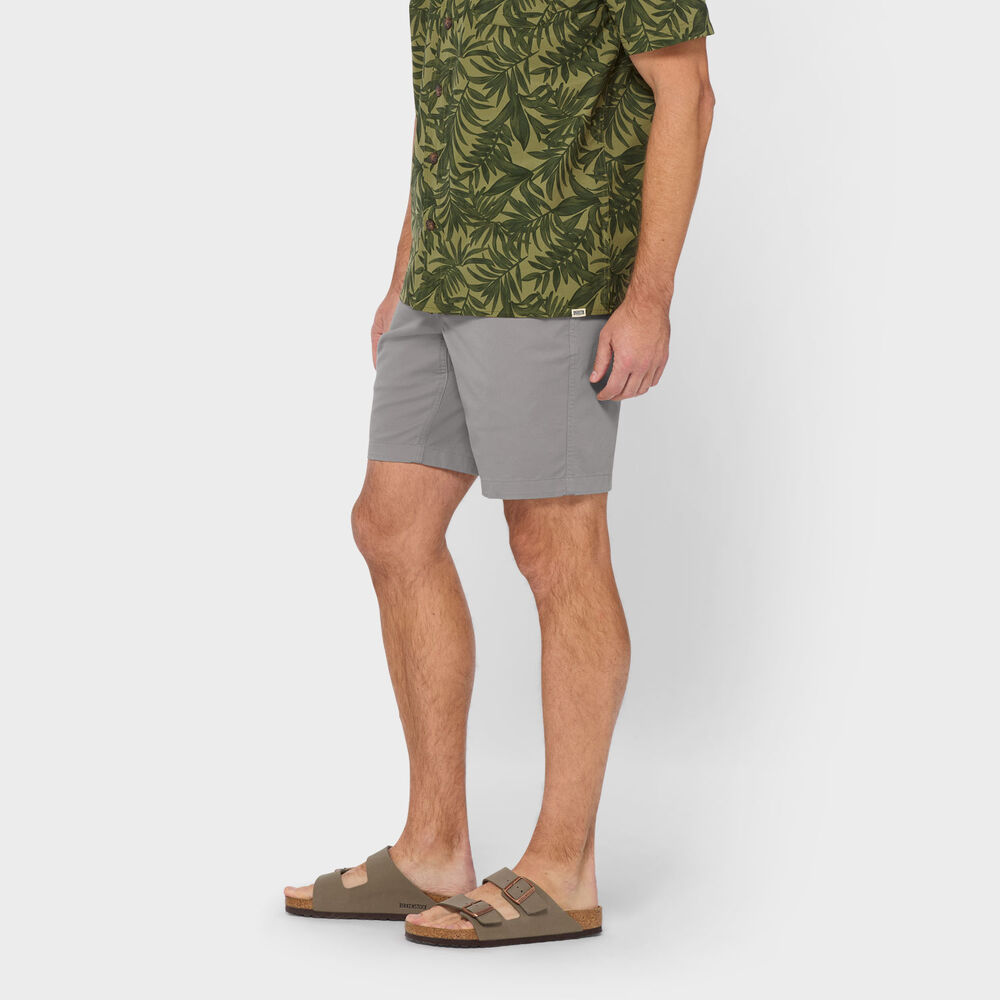 Men's BBQ Standard Fit 9'' Shorts Main Image