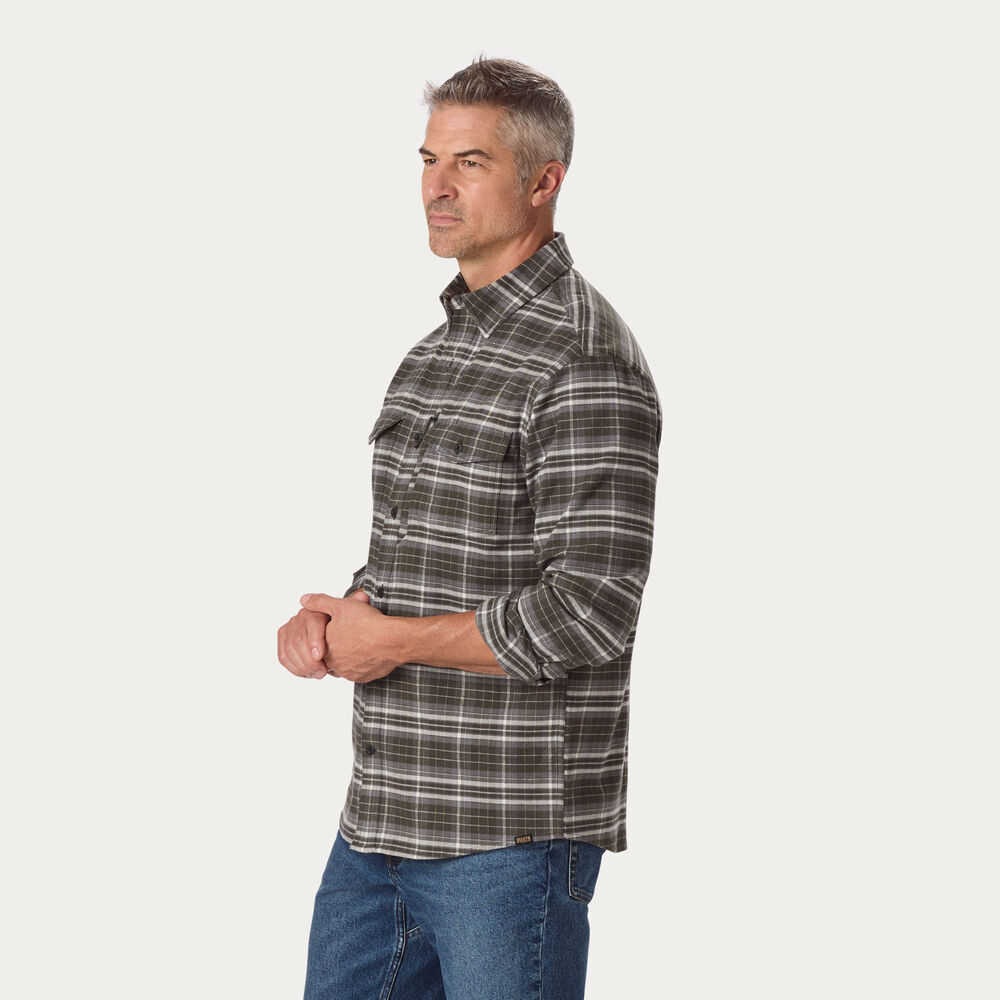 Men's No Quit Utility Standard Fit Flannel Shirt Main Image
