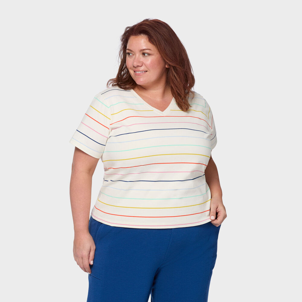 Women's Plus Duluth Heritage Washed V-Neck Tee Main Image