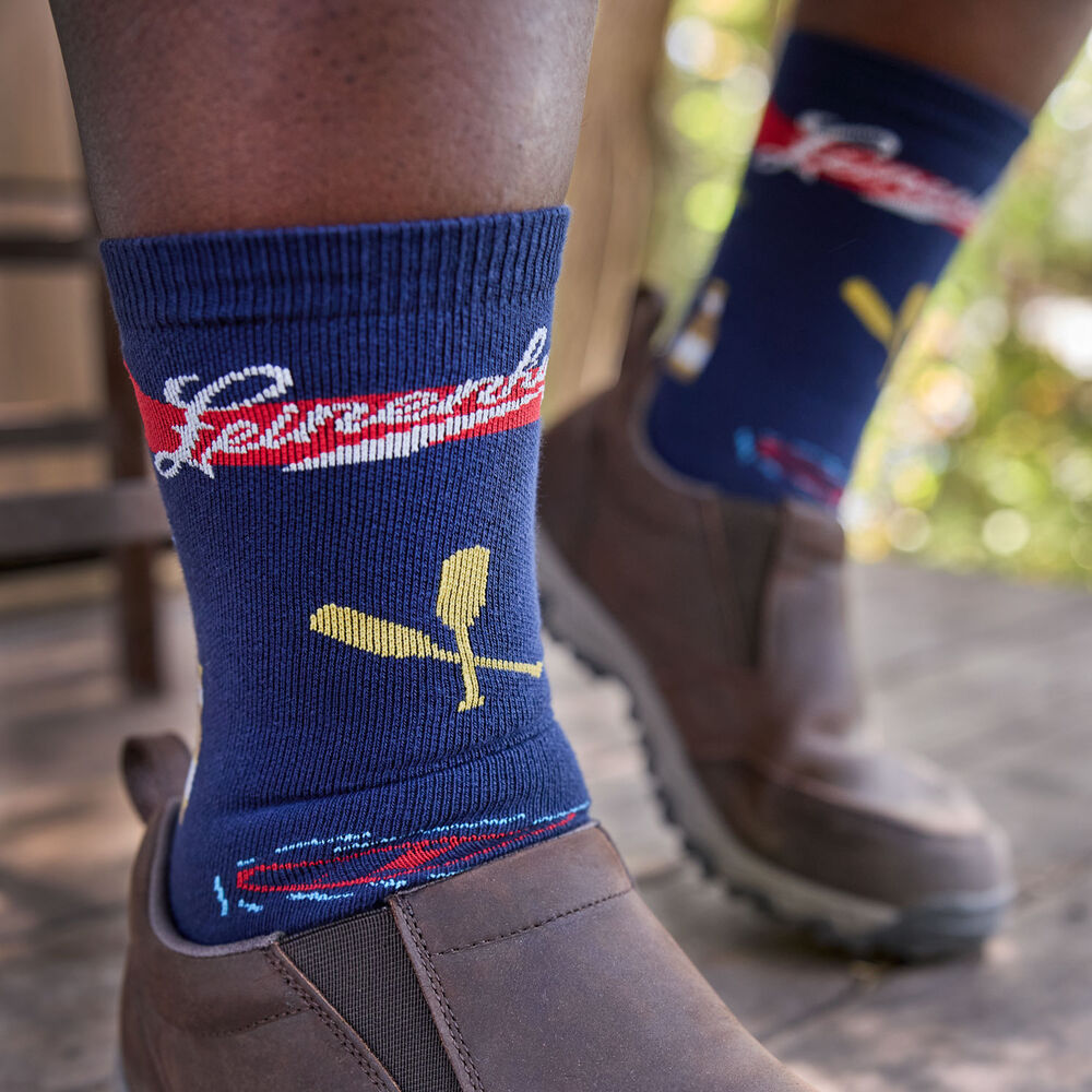 Men's Stay-Put Lightweight Crew Socks Main Image