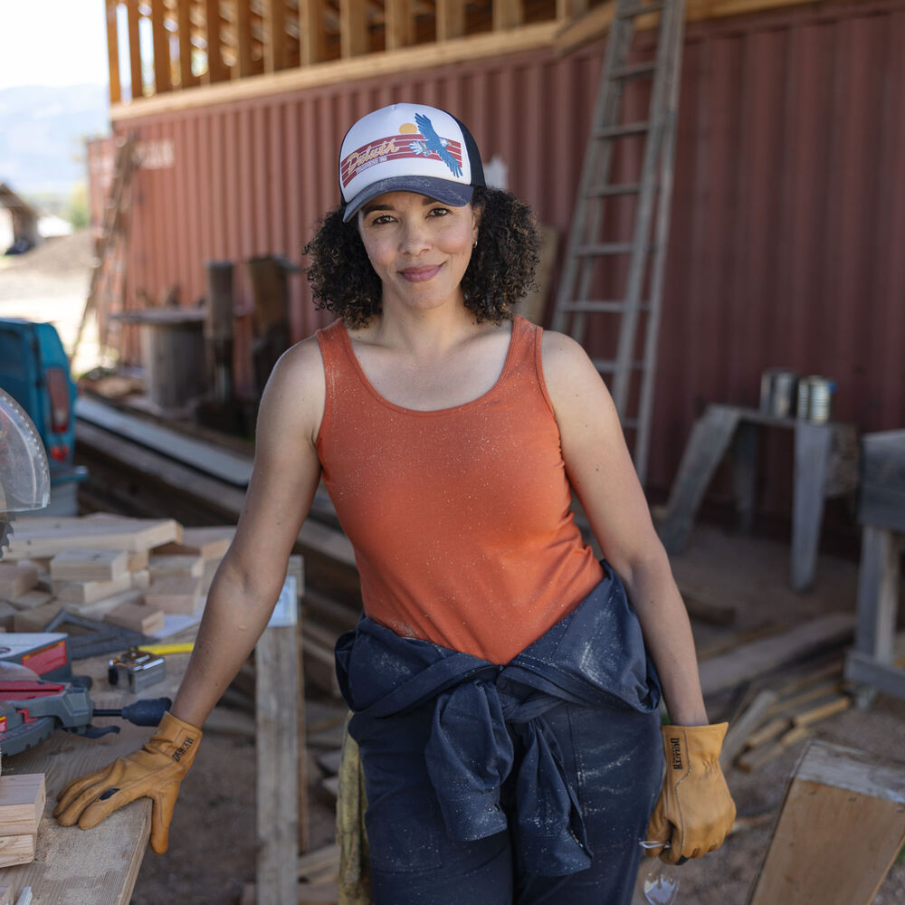Women's No-Yank Tank Main Image