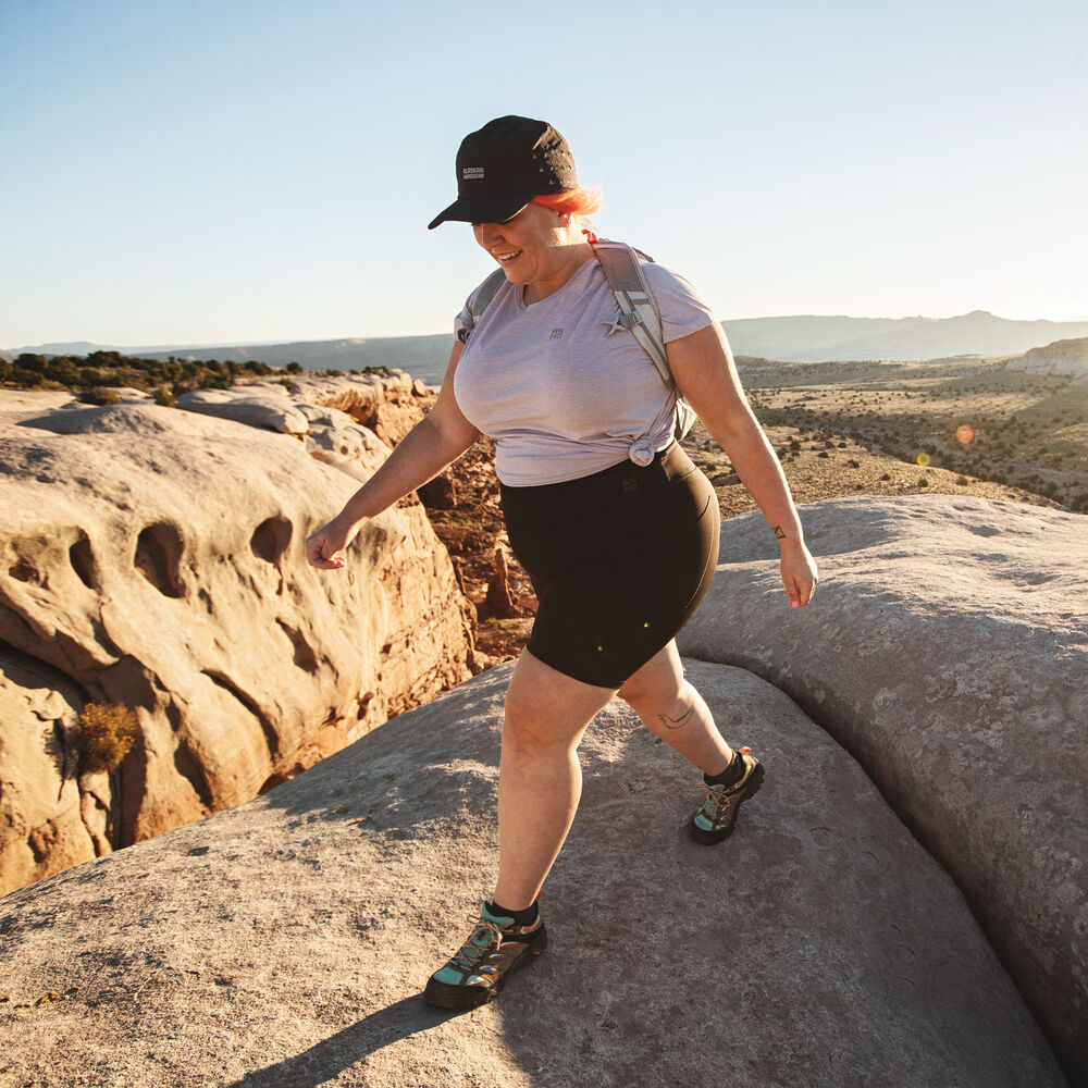 Women's Plus AKHG Trail Tech 9'' Shorts Main Image
