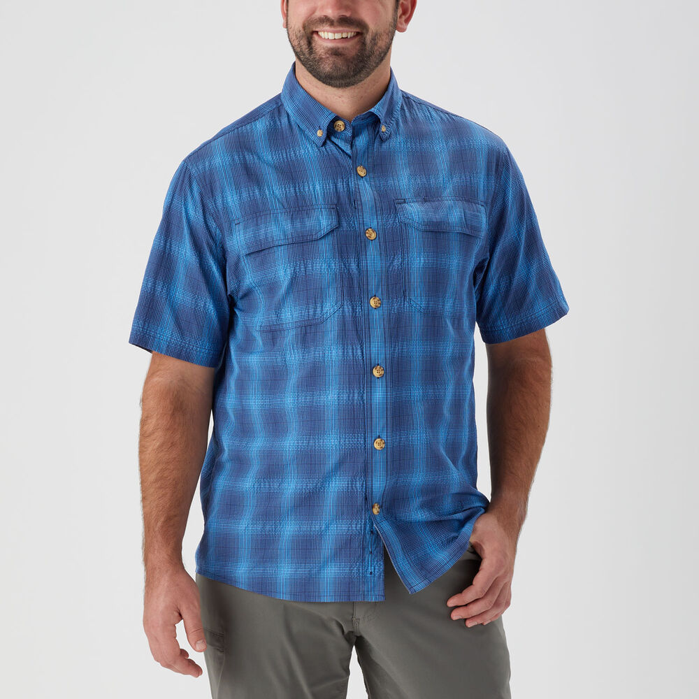 Men's Armachillo Relaxed Fit Short Sleeve Shirt Main Image