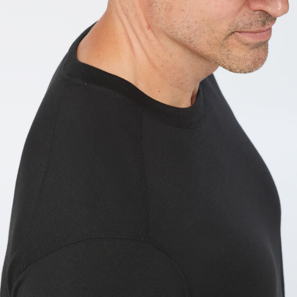 Men's Dry on the Fly Relaxed Fit Long Sleeve Crew Main Image