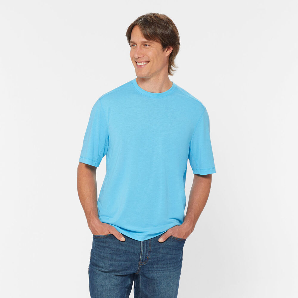 Men's Dry on the Fly Untucked Relaxed Fit Short Sleeve Crew Main Image